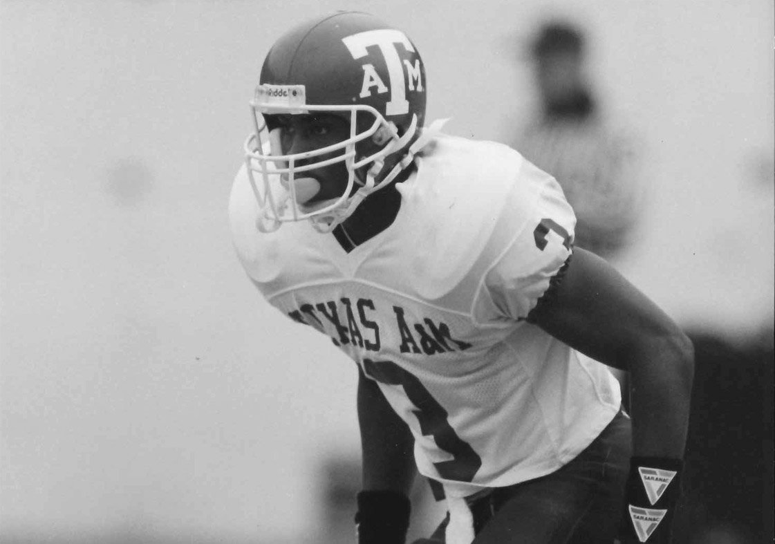AggieFootball's tweet photo. The all-time passes broken up leader for the Aggies. 

Derrick Frazier stops by for the latest episode of, "Recall". 

🎧 - https://t.co/dBK1cQ8M3M

Subscribe for free at https://t.co/7zJEWFVZr8. 

#AggieThrowback / #TBT / #GigEm https://t.co/4jiagmj1Hl