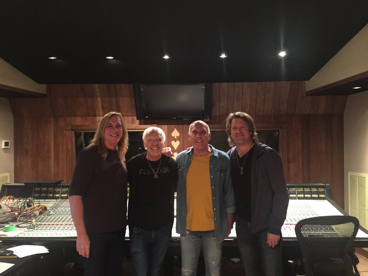 Chuck Ainlay tweet media