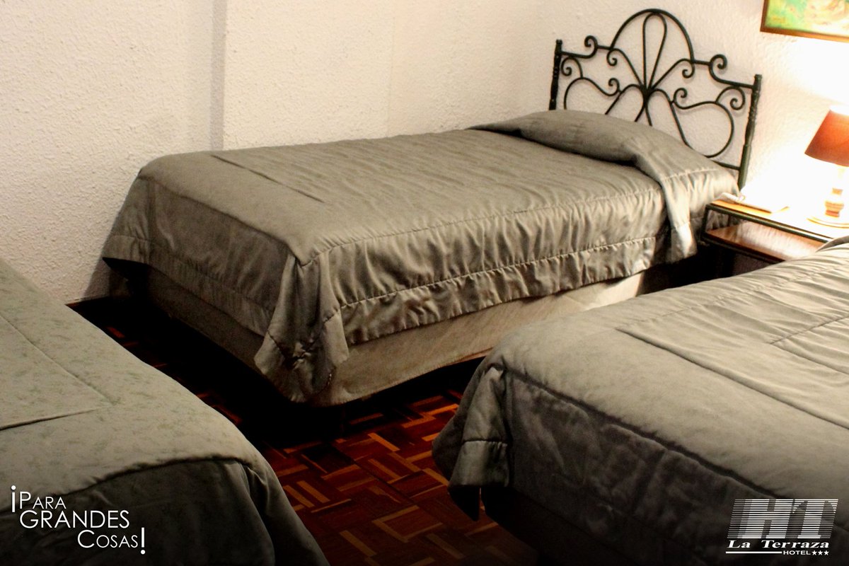 Hotel_Terraza's tweet photo. #NoBusquesMas #VenAMerida y #HospedateConNosotros en habitaciones amplias y cómodas perfectamente equipadas ideal para toda la familia 👍 #HotelesMerida #HotelesVenezuela #HotelesyPosadasVenezuela #InstaHotel #HotelView #HotelRoom #merida #EstadoMerida #venezuela https://t.co/xuX9RjqurH