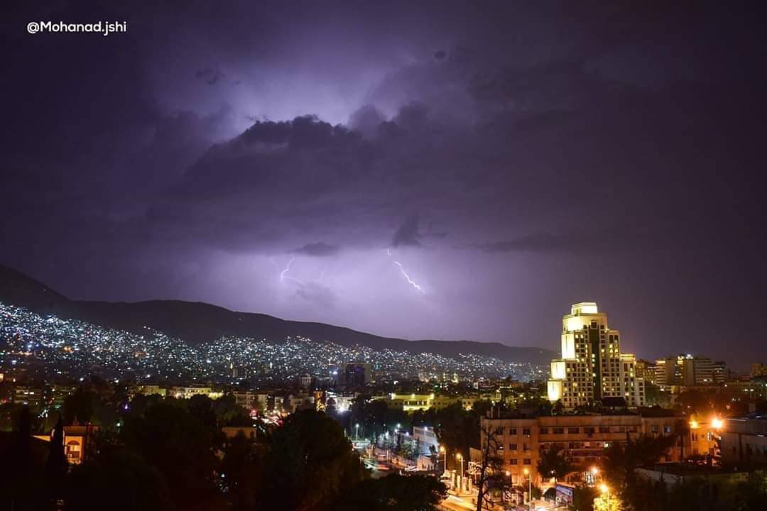 PicturesSyria's tweet photo. Damascus Sky 
By My Damascus 
#damascus #Syria #Syrian #syrians #skynews #SkyF1 #WasteItOnMeNow #USS #SweetenerWorldTour https://t.co/506wgWEd2f