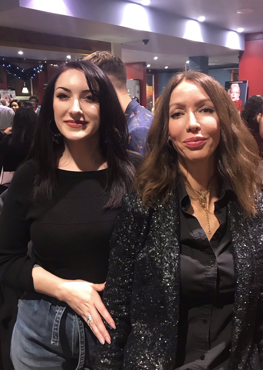 RiciaWTF's tweet image. Had a great evening at the @Lolamakeupuk blogger event this evening! Got to meet the lovely @leepycroft and learned a few new tips and tricks. Thank you to everyone involved! 🙏🏻 #bloggerevent #lolamakeup