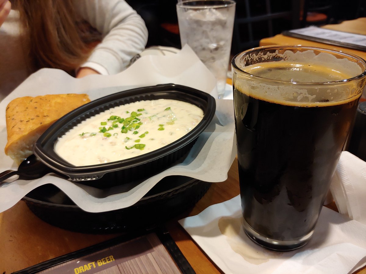 New travel blog post - Flying to Alaska bit.ly/2JhRh8u
#Alaska <a href="/pikebrewing/">Pike Brewing Company</a> #stout #BEER