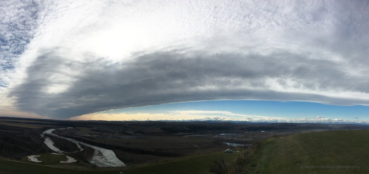 Along with the awesome Sunrises &amp; Sunsets above #Cochrane we have the Chinook Arch. Today it was awesome above the mountains - and then it was gone.  Until the next time, who know's a sunset, a sunrise , a chinook arch or something completely different.  Stay tuned