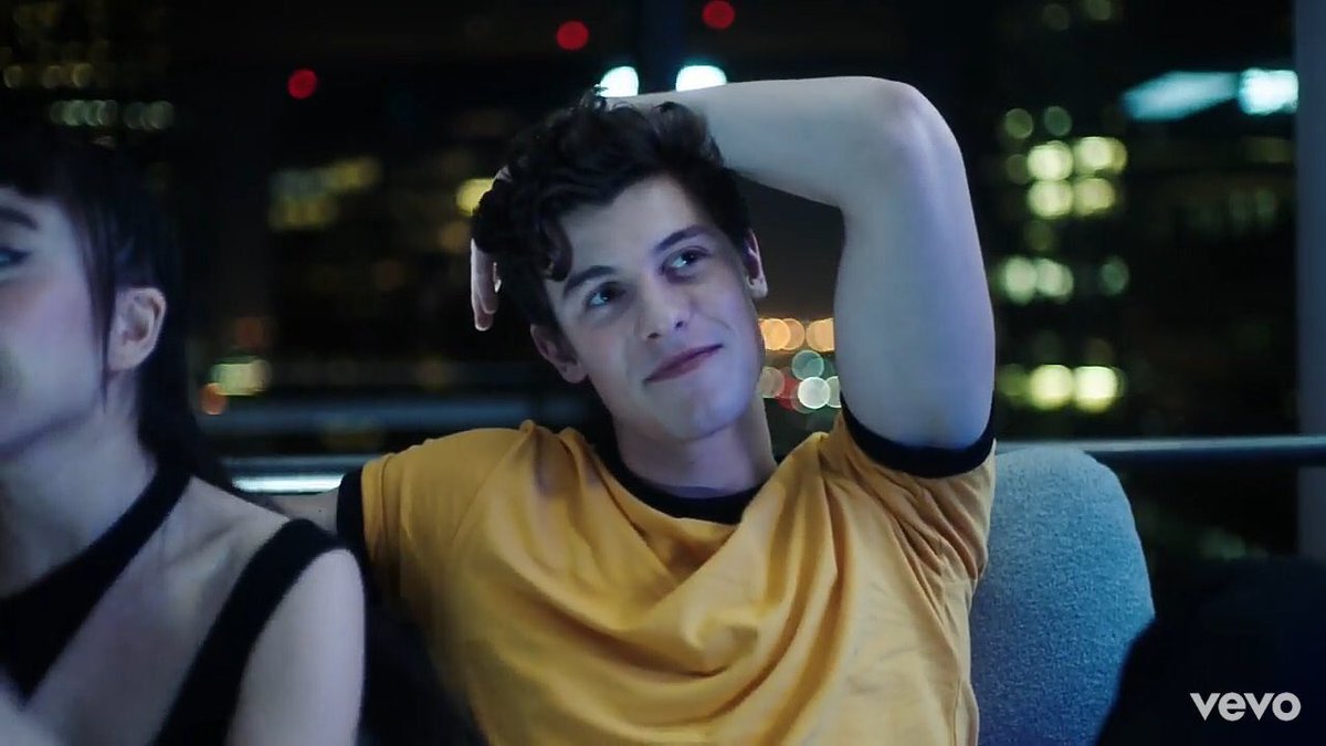 305RUIN's tweet photo. The only bad thing about this video is that it ends :(

#LostInJapanVideo https://t.co/eyYFp7VTC5