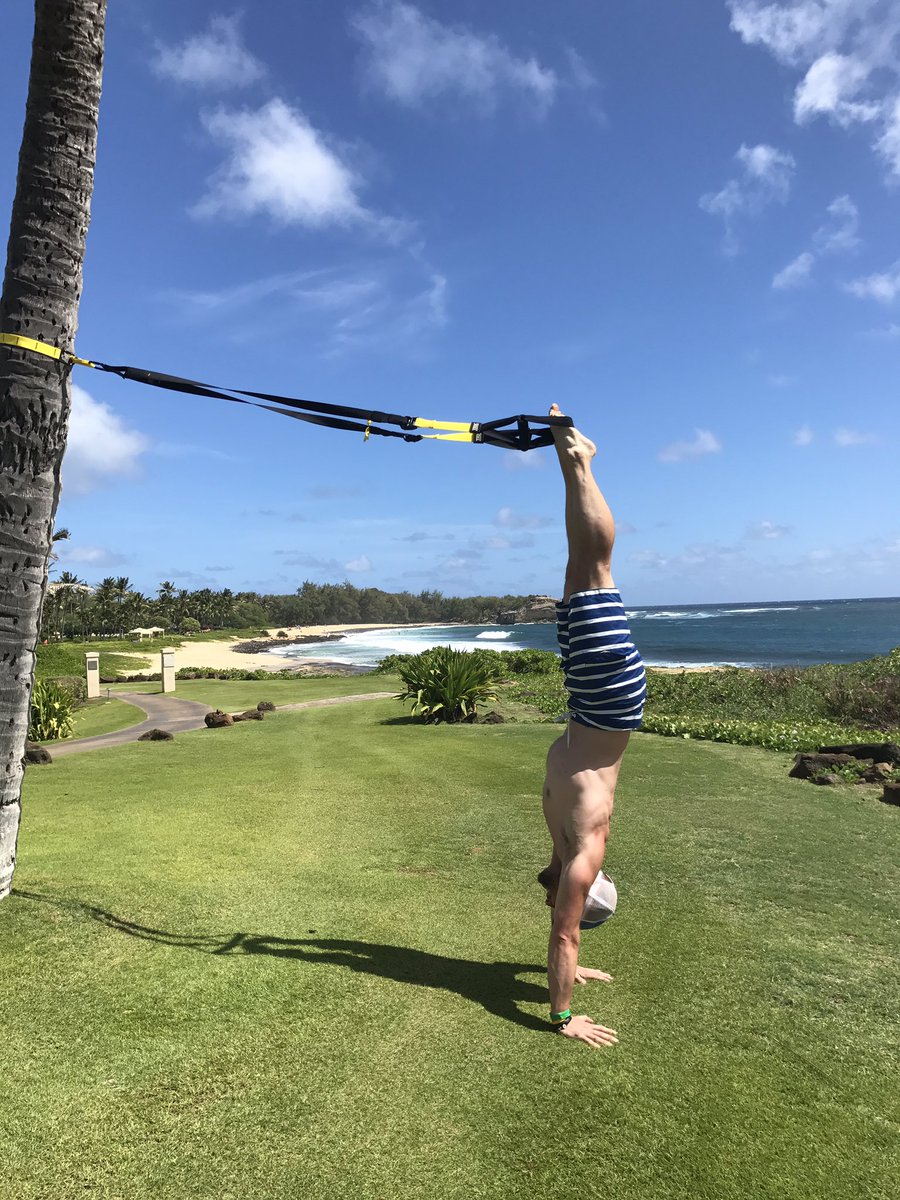 TRXCORE's tweet image. Dreaming of 1 year ago in Hawaii 😍🏝🌋🌊
@TRXtraining 

#CORESTRONG
#EARNIT