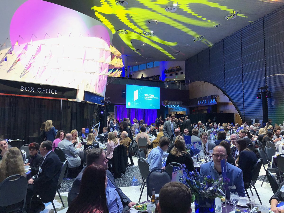 JessicaHellmann's tweet photo. So fun to be at the @sciencemuseummn at night! 2018 annual dinner. Honored to be at my first as trustee. #stemforall #yearoftheengineer https://t.co/RY3C9VUa2N