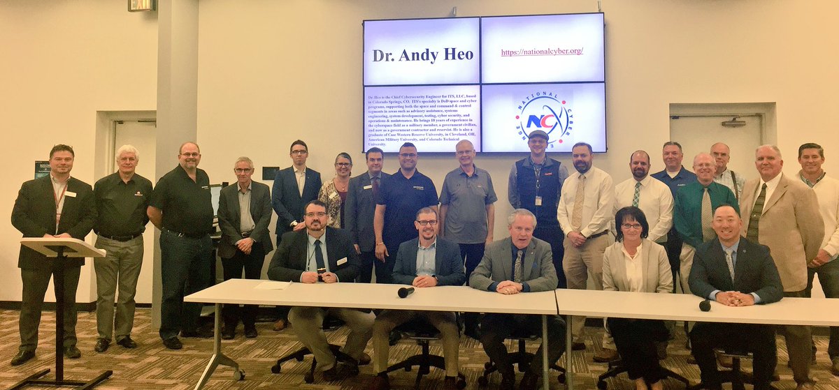 jaymehbrown's tweet photo. #Cyber #Synergy at CTU for #students #alumni and #community @ctuniversity @BethBraaten719 @SpringsBusiness @LogicCentral @Moore22Mercedes @jwalker719 #professionaldevelopment https://t.co/EDvDhWRyO1