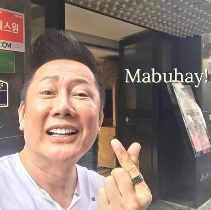 nawat ang wlang kwentang tao sa mundo...
#MGI BEST COOKING SHOW