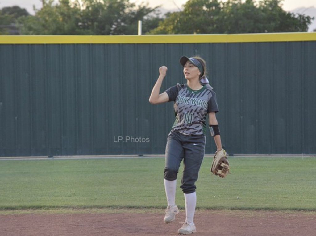 mhs_sb's tweet photo. Birthday Shoutout‼️ To our very own Sam Chavez🎉 Your #RamSoftball family loves you 💙💚 #RamProud https://t.co/jiCWSCHBcS
