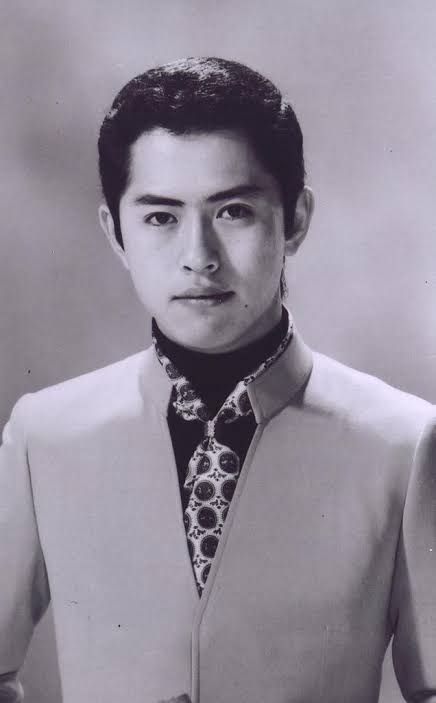 小ネタ 川崎のイケメンこと谷口彰悟選手が似ている人がいたんだゼーット Togetter 小ネタ 川崎のイケメンこと谷口彰悟選手が似ている人がいたんだゼーット Togetter