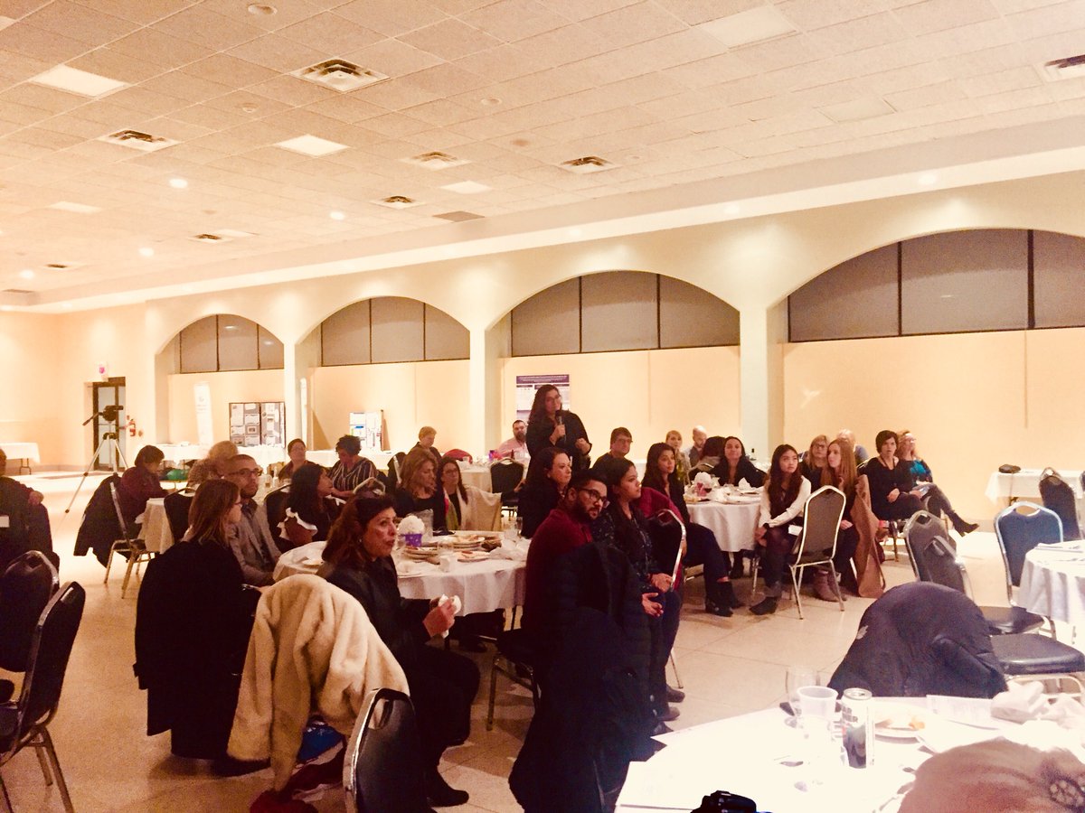 OPOP_PEPO's tweet photo. #OPOP2018 Fantastic panel with DrBraunberger @RGCookeMD @huguesr addressing humility #outreach #telepsychiatry white man medicine Ginawind/Ninawind knowledge generation&amp;sharing #northbay @drfgrondin @eva_serhal @Medpoiesis @ThibeaultGagnon @camhEdu @CAMH_PSSP @JoGuaians https://t.co/NPZDmSyamA