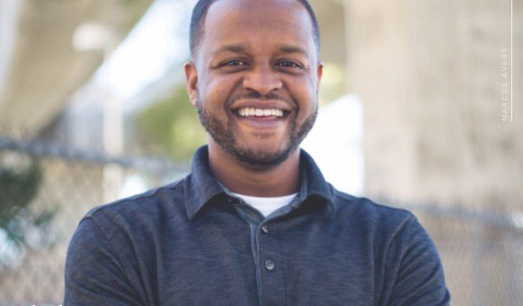 GregBoyleSJ1's tweet photo. I want to introduce you guys to Marcus Avery. After seven years in prison, Marcus came to Homeboy looking to learn how to be a better father. After taking parenting classes, he has grown closer to his daughter. Marcus is an example of why I do this! #Blessed https://t.co/QCF4oTvXCI