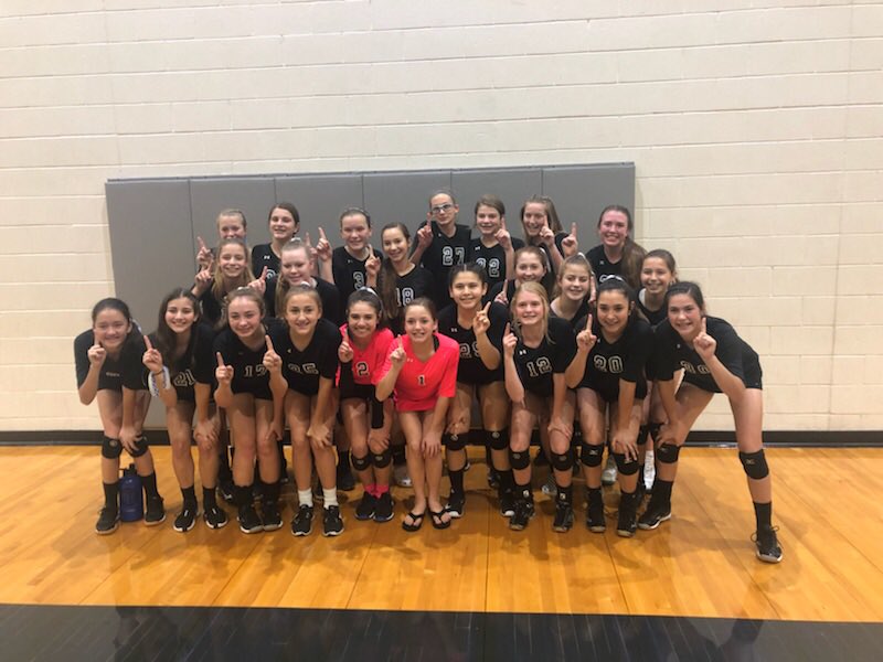 FwoodVolleyball's tweet photo. It’s officially a sweep! With the 8th grade A and B teams winning district tonight...the friendswood volleyball program went undefeated in district on all levels from 7B all the way through varsity this year! WOOOW! 💙🏐🐴 #outoftheblue #futureisBRIGHTblue https://t.co/SxJDfMOJwp