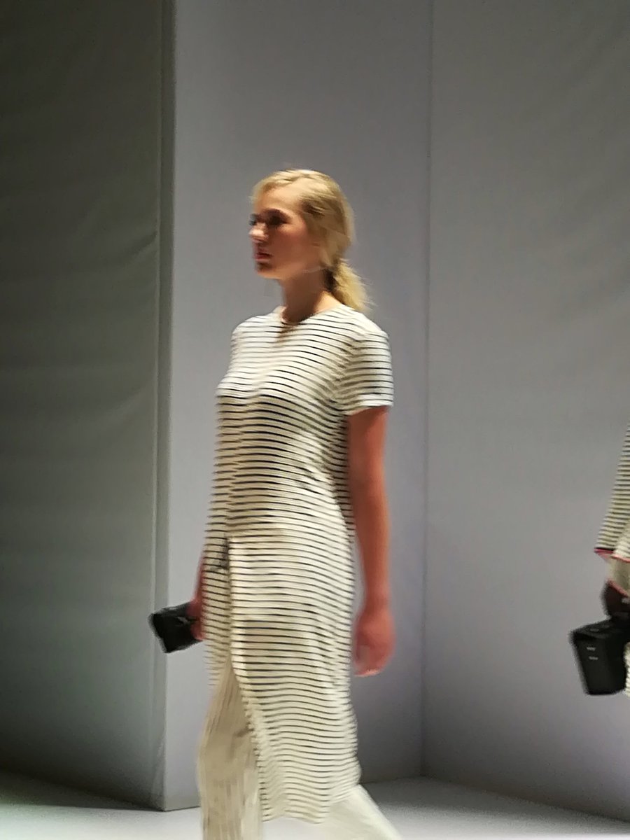 SportArtsCultur's tweet photo. Brazil designer collection by Heliosa Strobel Jorge #BRICSDEsignerCollection2018 #SAFW21 https://t.co/rvh4G70BMR