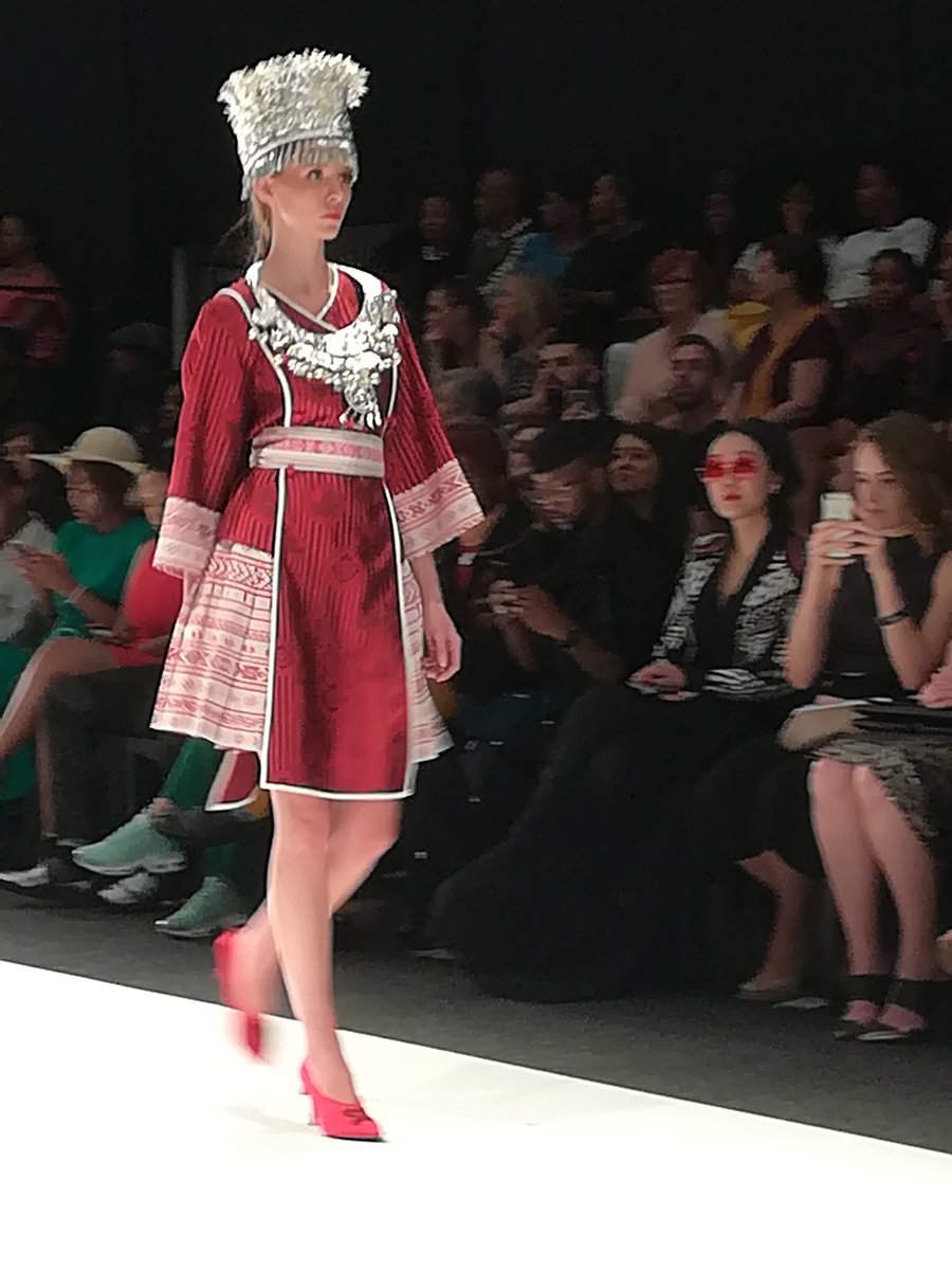 SportArtsCultur's tweet photo. Zeng Fengfei a designer from China showcased his fabulous collection at the #SAFW21 #BRICSDesignerCollection2018 https://t.co/hkznkbkudL
