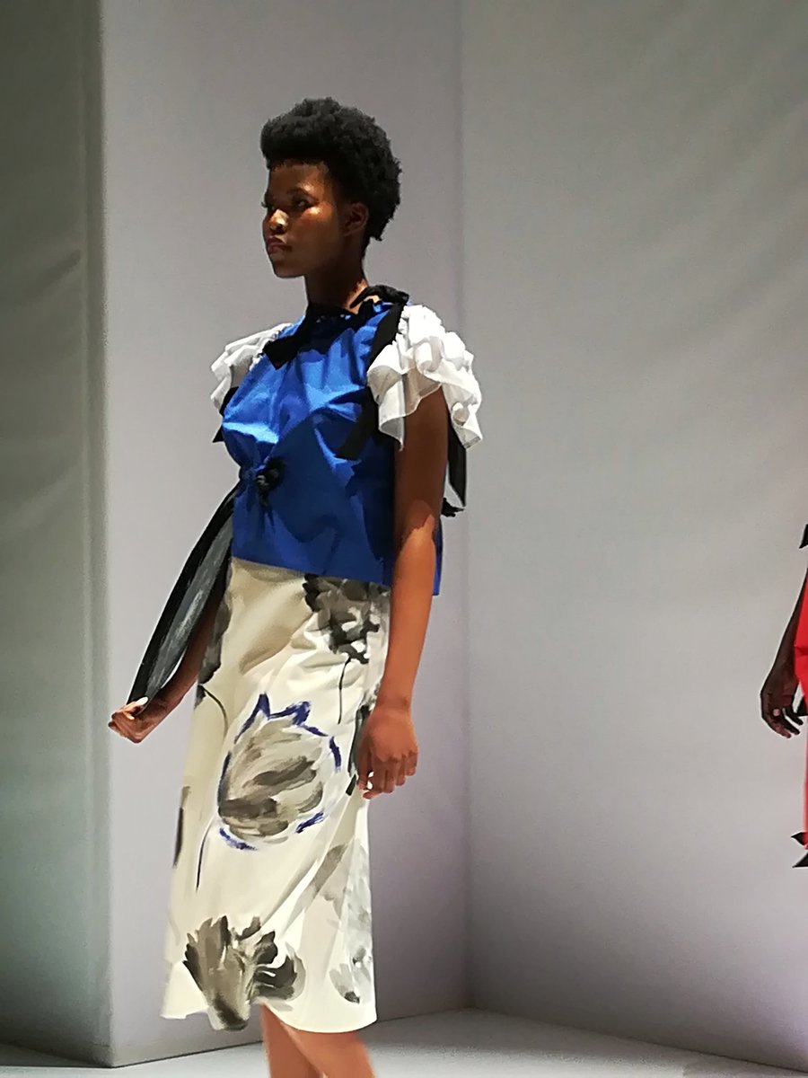 SportArtsCultur's tweet photo. Russia's best outfits by Sergey Sysoev. Halala #BRICSDesignerCollection2018 #SAFW21 https://t.co/GwJjLoz30j