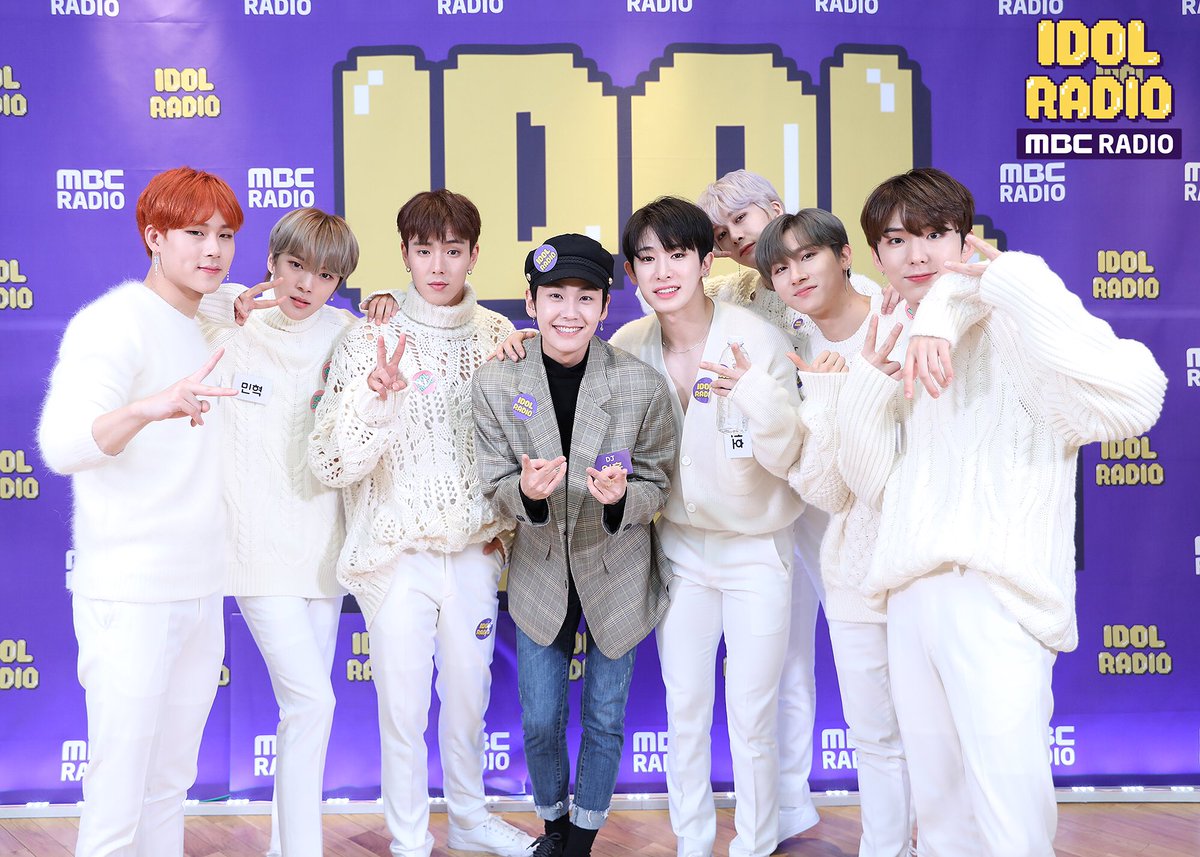 idolradiokorea's tweet photo. [#아이돌라디오 앨범 20181025]

ep24. 여보세요 나야~거기 잘 지내니~

서래마을에서 온 최고의 아이돌 몬엑✨
 
#IDOLRADIO #비투비 #BTOB #정일훈 #몬스타엑스 #MONSTAX #셔누 #원호 #민혁 #기현 #형원 #주헌 #아이엠 #ShootOut https://t.co/S1ygj3YUsI