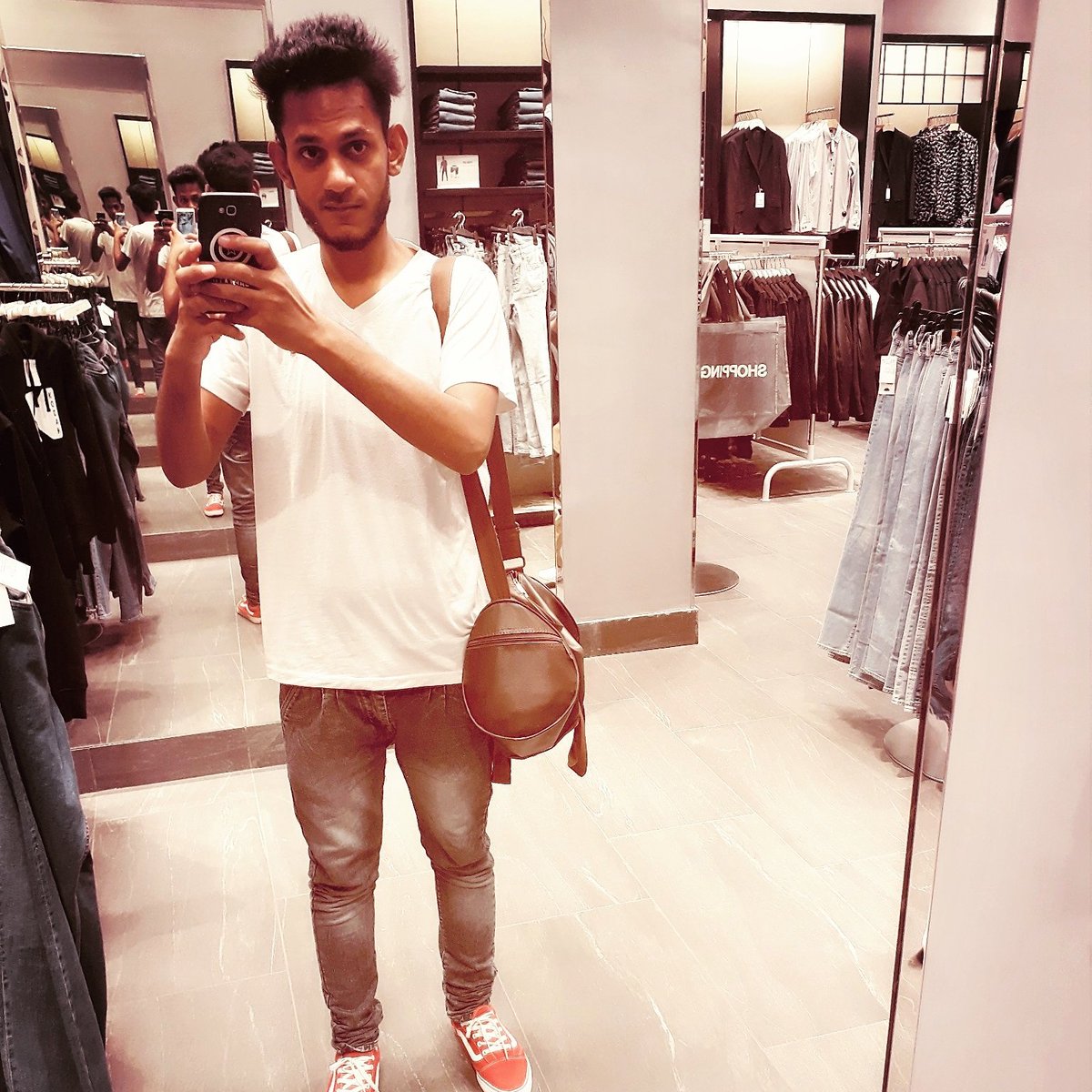 MohdSha88's tweet photo. #NewProfilePic https://t.co/cANAZ7bPg5