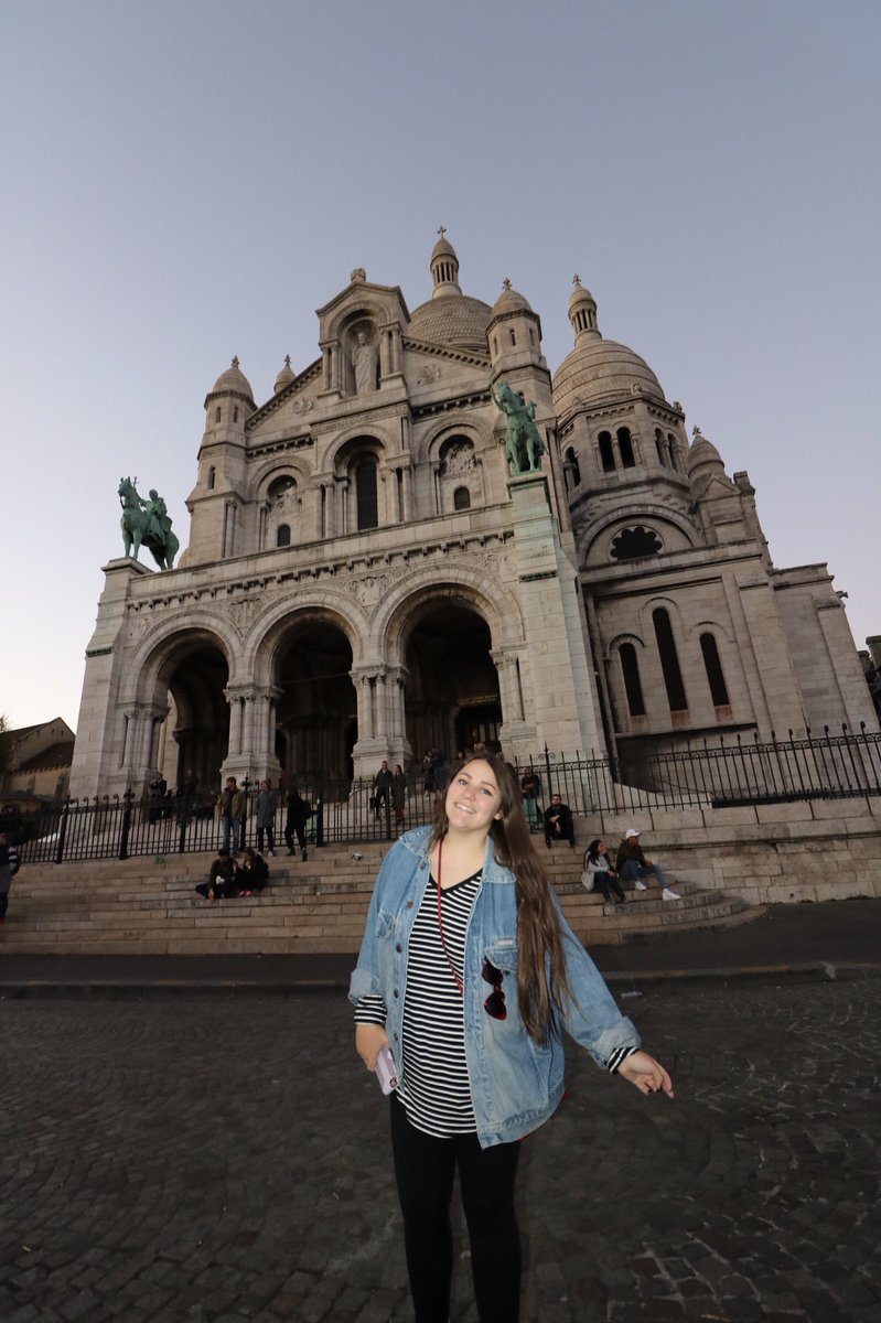 tori_viator's tweet image. I bought this jean jacket at a thrift shop in Paris and I wore it for the rest of my trip. It’s worth way more to me than anything else I got while in the city and it was the cheapest purchase I made 💙