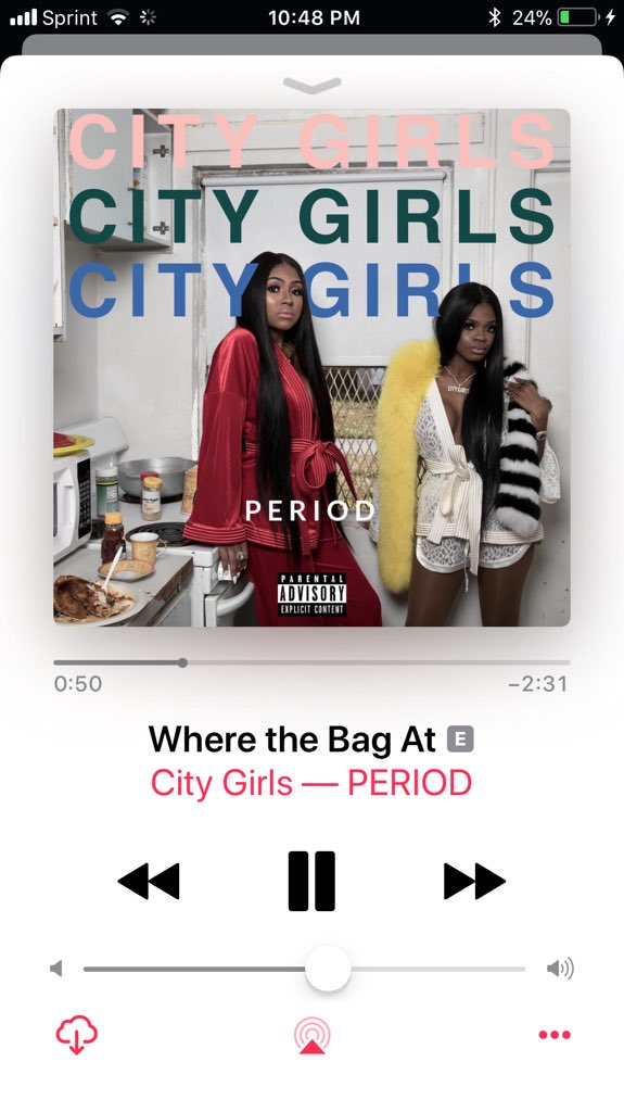 taylorrralexis's tweet photo. visual representation of how my life bossed up from middle school to college. https://t.co/wJWmXopEow