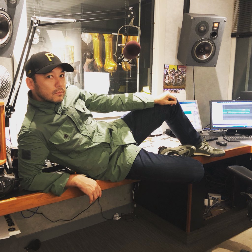 stevebyrnelive's tweet photo. Wakey, Wakey, Eggs and Backey. #MorningRadio #Casual https://t.co/DvaDNwGPsy