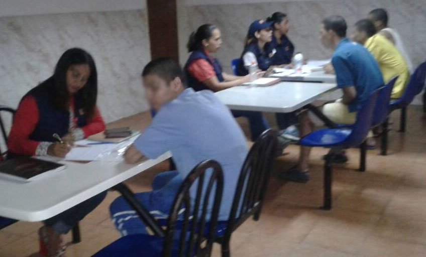 Defensores públicos con competencia en materia de responsabilidad penal del adolescente brindaron orientación legal gratuita y atendieron las necesidades jurídicas de los privados de libertad del centro socio-educativo Pablo Herrera Campins, ubicado en Barquisimeto #Lara