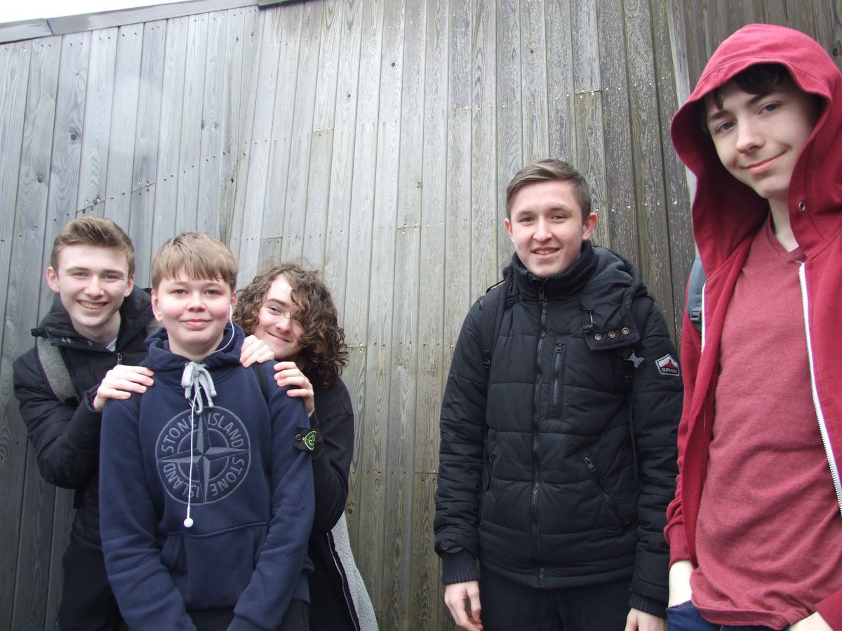 spaceunlimited's tweet photo. Sometimes the most effective support comes just in time.  At 15, young people on our Confident Transitions programme tell us the future ‘feels near to’ them and they are ready to take responsibility for it:  https://t.co/iOVZMG51As https://t.co/3D0Je0hjKC
