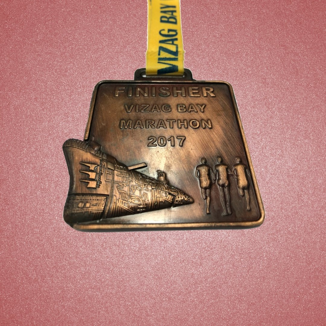 Vandanadhingra's tweet image. Join @softscripts 
Answer and win
#RunforHealthyVizag #ChaloIndiaFitBane #softscriptsolutions #VizagBayMarathon #VizagNavyMarathon #marathon  #ContestAlert