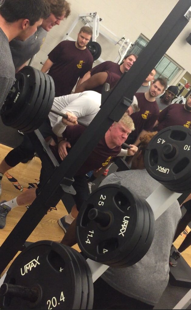 coacher_Hut's tweet photo. Big #FinishFriday for the young knights! The work they have put in this year showed today! #MAXsquat!! #GU https://t.co/9TQEcLTquF
