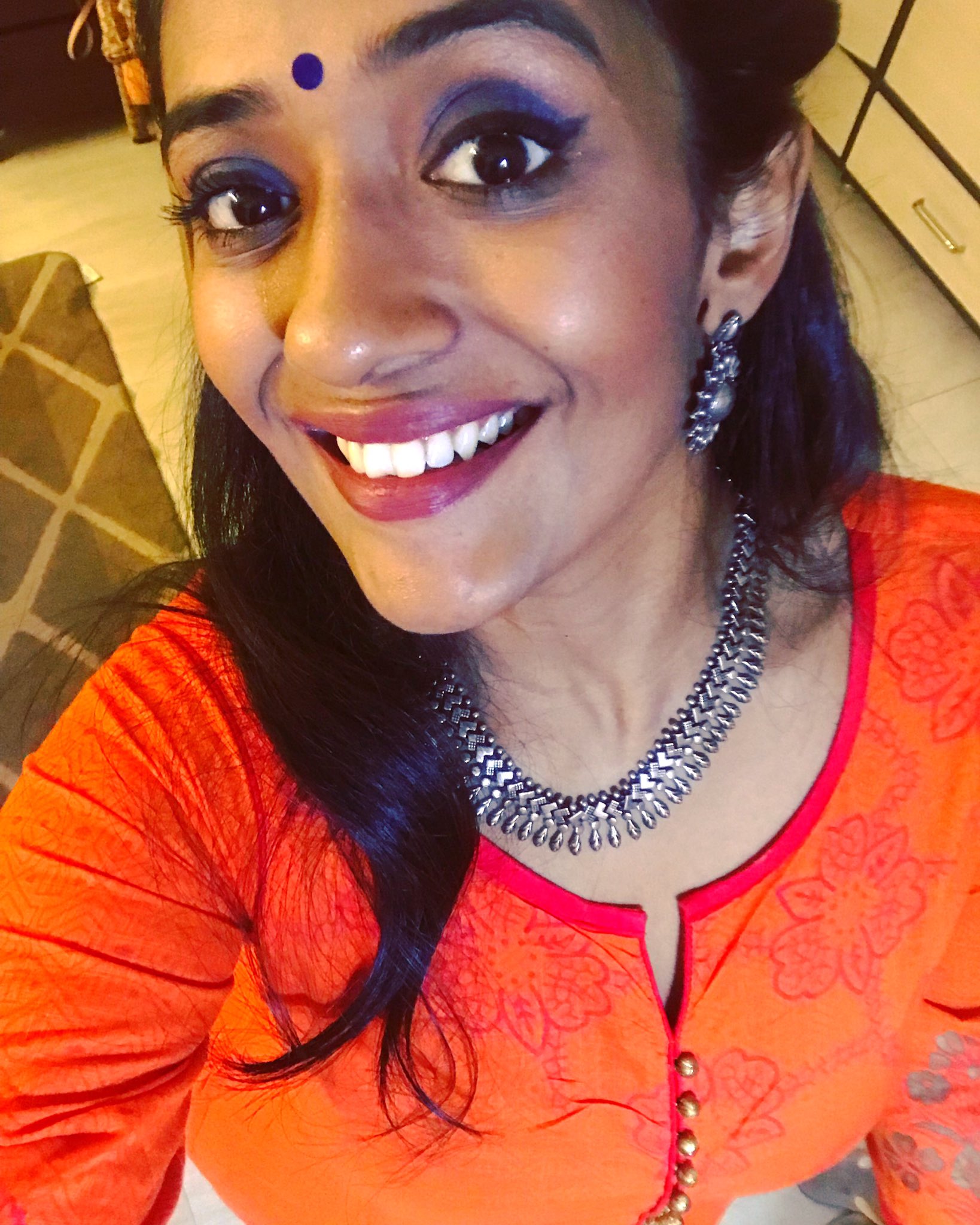 Anita Bokepalli on X: Diwali season is here! Let us pledge to enjoy  responsibly by lighting diyas, losing at card parties (that's me) and  celebrating with loved ones :) and by stuffing