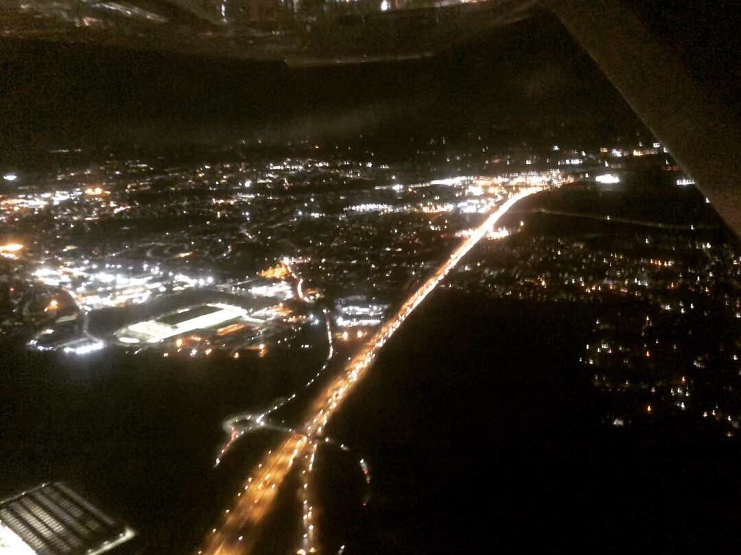 This is #nightflying #wingfriday happy Friday all! @HARTResearch @CatherineEsse @LisaMSutch @sjholt50 @rob_northern @chernorris @OutSpok32579262 @SkylarkArtist @VenetiaJane @pilotcharlotte @pilots_a @jmac392 @LFTR_Nuclear #lights of #leicester @loveleics💡💕 #fridayfeelings