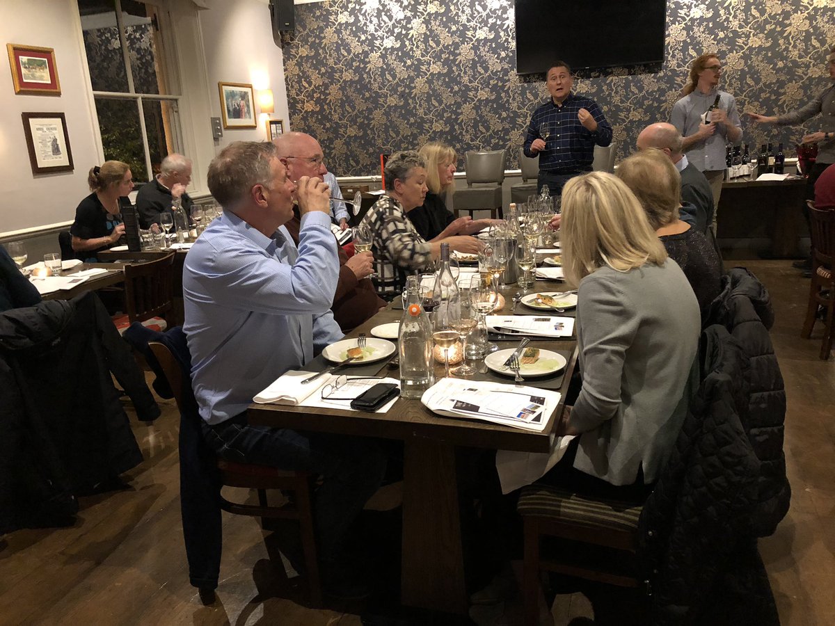 Pubs,Wine and Food tweet media