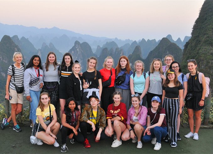 lggsSixthForm's tweet photo. Here are our Year 12 students on their recent trip to China. They spent time gaining valuable work experience teaching in a school and visiting important landmarks. This could be you in a year! Come and be part of our special Sixth Form #Apply2019 https://t.co/HutXESyPRd