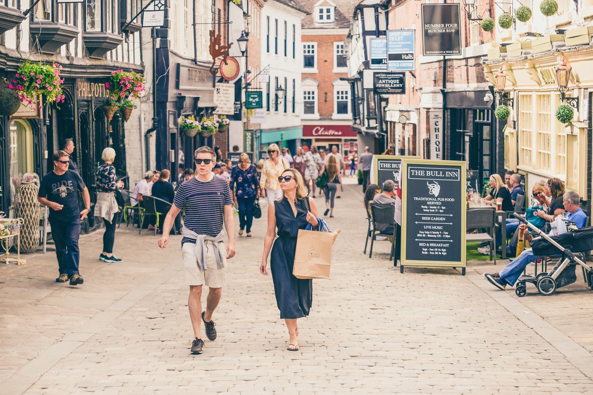 OriginalShrews's tweet image. Shrewsbury has again been named in the top 10 healthiest high streets in the UK! 

Our town ranked highly for having businesses that encouraged healthy lifestyle choices &amp;amp; promoted social interaction. bbc.co.uk/news/health-46…
