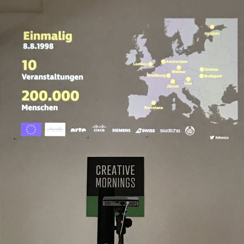 MargitBerner's tweet image. Sehr ehrlicher Vortrag über sein gescheitertes Großprojekt u-rob.com anno 1998 von Michael Holzer @deBosco - heute zum Thema Honesty beim #VIECM #creativemornings @Vienna_CM Slides unter noti.st/debosco