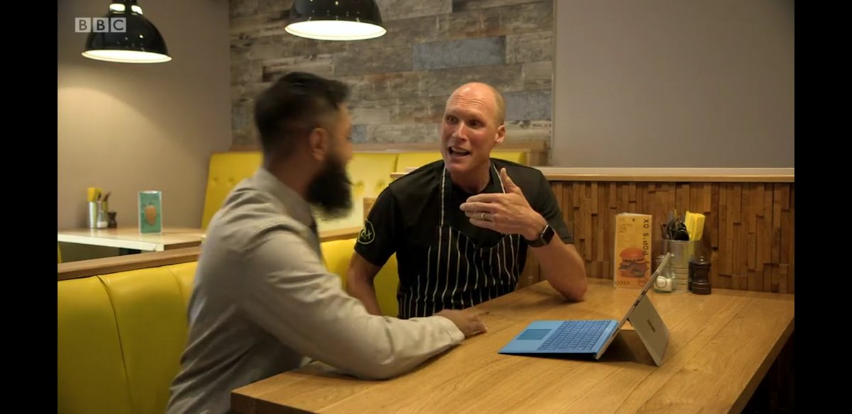 digi_see's tweet photo. Congratulations to Eric Paxman for New Business Of The Year ! If you didn't already know @paxburger can be seen on BBC Doc: #diygeneration Young Hustlers where he's supporting a young local entrepreneur by agreeing to see us.
 @ExaminerAwards #eba18
https://t.co/xucAgRRCYZ https://t.co/fKWAe0Cjkc