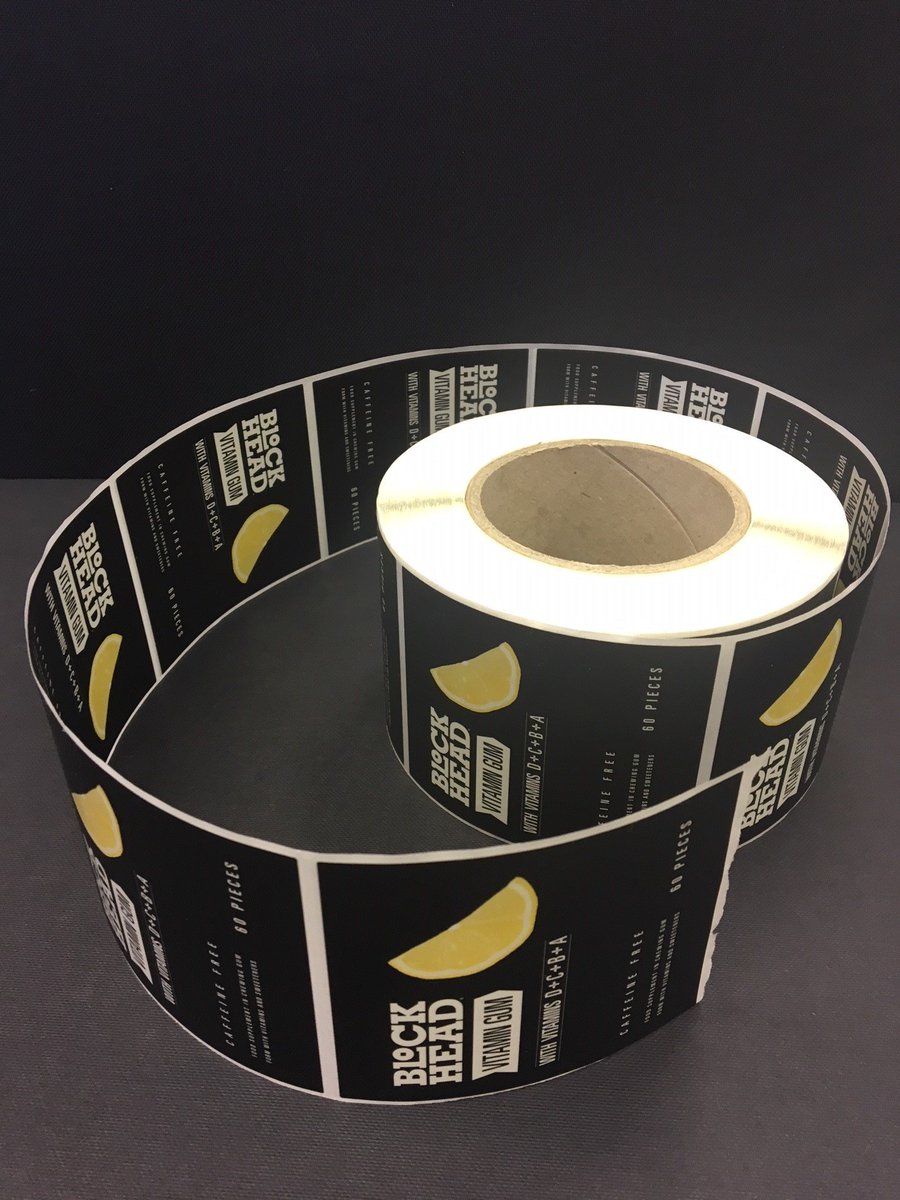 #FactFriday Utroque means both sides in Latin. That's exactly what our #Utroque range is! This unique, #innovative product is double-sided to reduce backing waste. #sustainable ♻️ sourcelabels.com