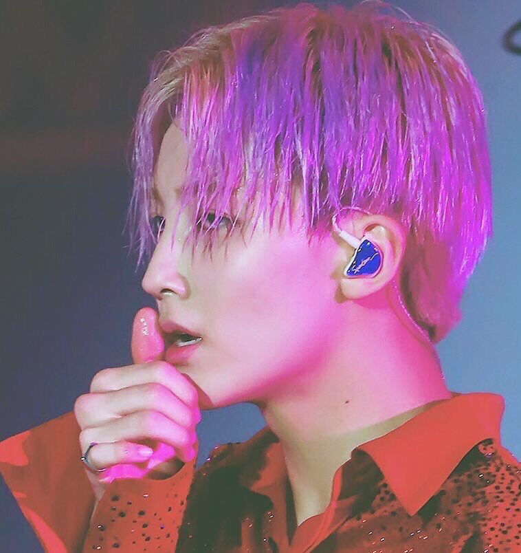 REENA_7TEEN's tweet photo. ジョンハンさん自分のロールモデルはSHINeeのテミンちゃんだと語っていたけど本当に忠実にロールモデルにしていてなんかホッコリするㅠㅠ
私がKPOPで1番最初に1番長くハマった相手もテミンちゃんです。元祖天使👼 https://t.co/8tfAOBWFkQ