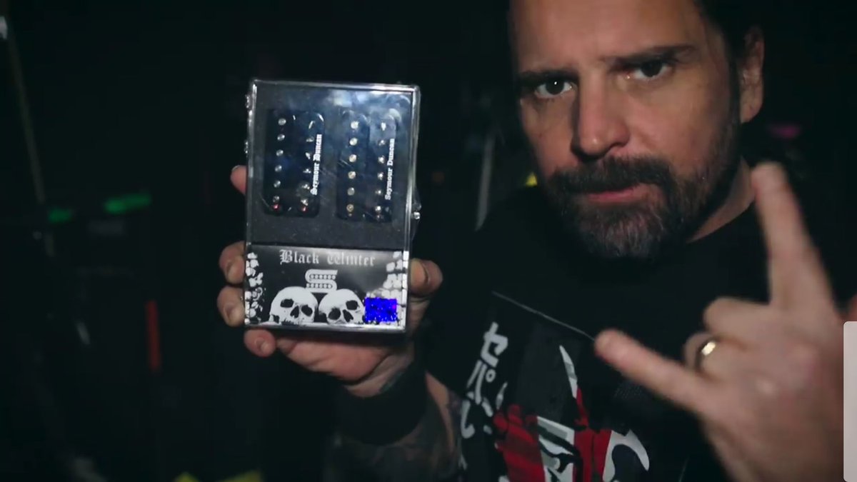 Andreas spoke about his new Seymour duncan guitar pickup. Check out the video here : facebook.com/92604048075897… #sepultura