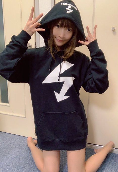 コスプレイヤー成賀久瑠王 (なるがくるみ)のTwitter画像27
