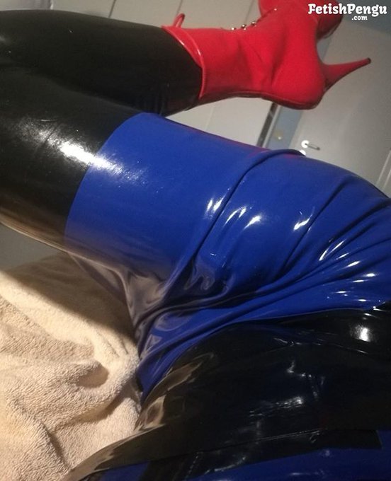 Layered latex enclosure 🙂  #latex #skirtlove #rubberpassion #rubberlife #highheels #sexylatex #shinyfetish<a href="/tag/latex"class="tags">#latex</a><a href="/tag/skirtlove"class="tags">#skirtlove</a><a href="/tag/rubberpassion"class="tags">#rubberpassion</a><a href="/tag/highheels"class="tags"><span>#highheels</span></a><a href="/tag/skirt"class="tags"><span>#skirt</span></a><a href="/tag/rubber"class="tags"><span>#rubber</span></a><a href="/tag/heel"class="tags"><span>#heel</span></a><a href="/tag/skirts"class="tags"><span>#skirts</span></a><a href="/tag/crossdressing"class="tags"><span>#crossdressing</span></a>