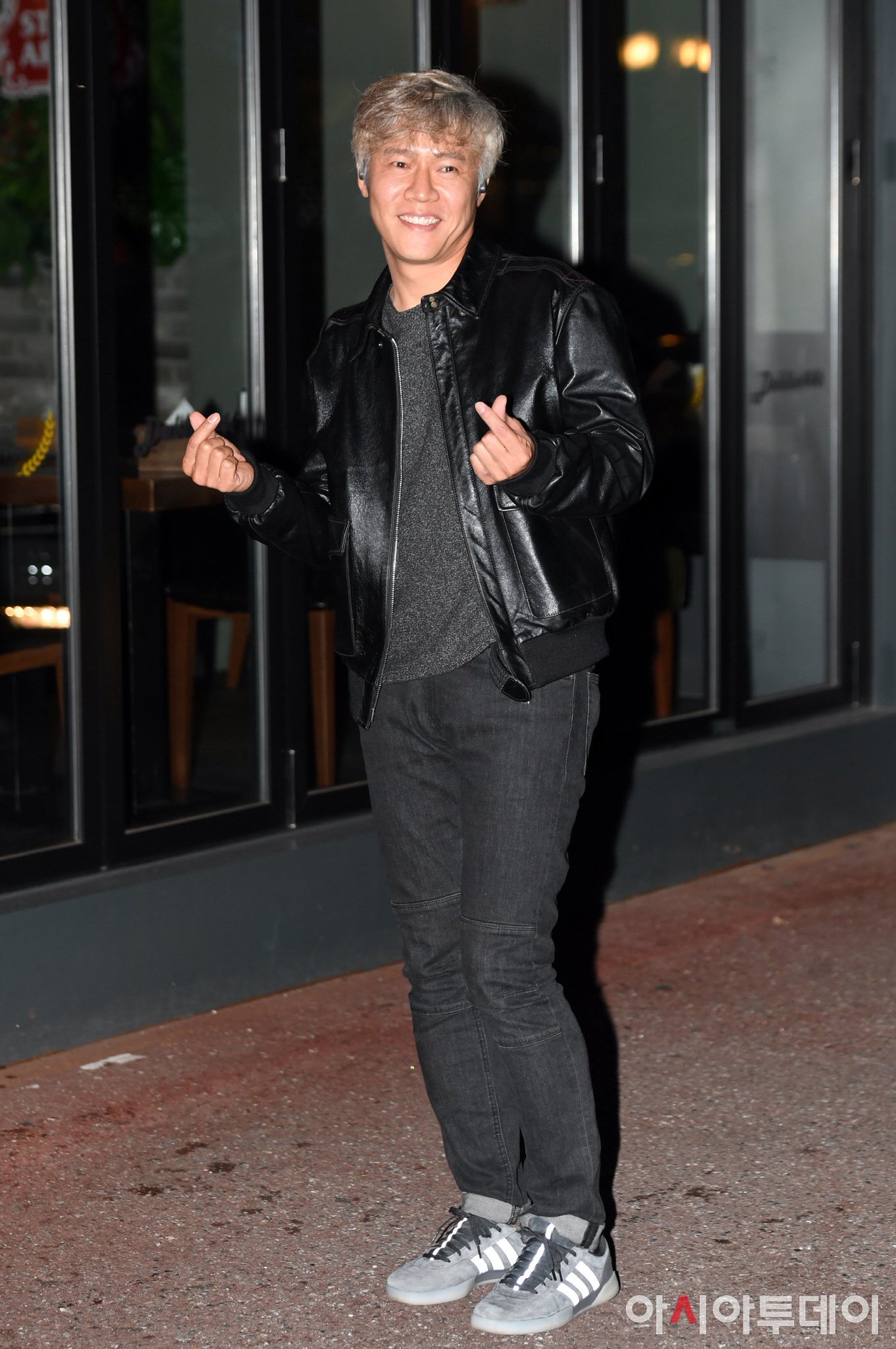 Dq_ZrmSU4AAriET.jpg:large