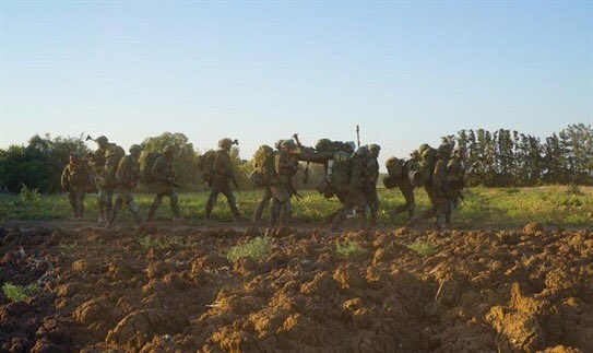 Israeli special forces hold counterterror drills in Cyprus !
 Via @TimesofIsrael 

#Israel @IDFSpokesperson #military @EthnikiFroura 
@DefenceCyprus 

timesofisrael.com/liveblog_entry…