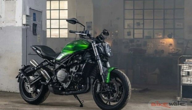 _therevline_'s tweet photo. Benneli unveils it's rival to ducati monster named 752s. A street naked bike with brand new 750cc engine producing 77bhp @ 8500rpm n 67nm torque @ 6500rpm.
#automobile #bike #benneli #EICMA2018 #reveiled #motorbike #launch #follow
Follow us on Instagram @1_twowheels_1 https://t.co/39QVTYmEx2