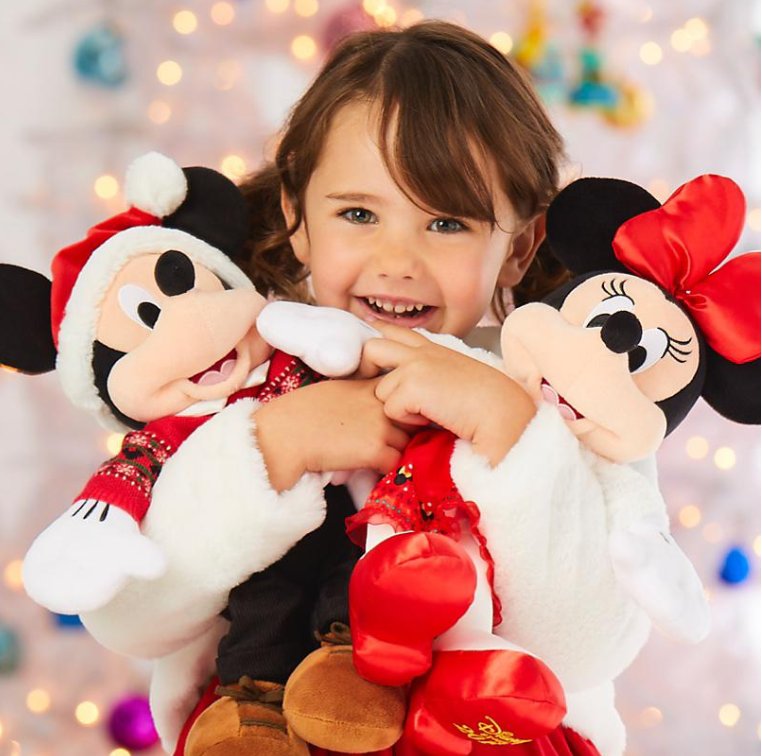 PlayPennies's tweet image. BIG #Disney #offerstack at Shop Disney today! 20% off selected lines + free delivery + free personalisation + personalised #Mickey or #Minnie Soft Toy for £9.99 when you spend £10!!
&amp;gt;&amp;gt;&amp;gt;bit.ly/DisneyOfferSta…
Time to do some #ChristmasShopping!