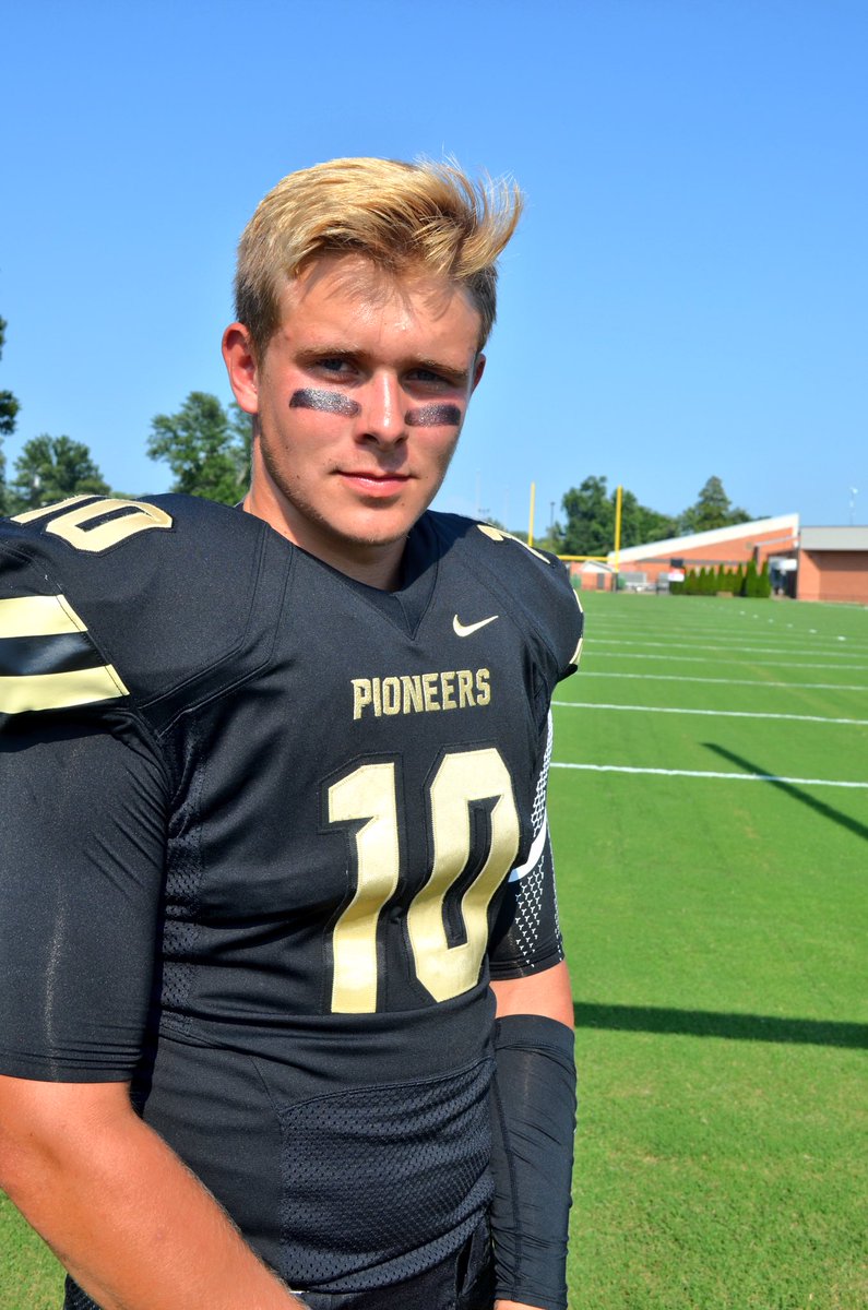 trphillips1977's tweet photo. I can promise you this.
He won’t back down.
He’s a fighter, especially when the stakes are high and the level of respect for his team is low. #gameday #sectionalfinal #tonightwefight #boonvillefootball #letsgotakeit https://t.co/BjHtRSsozu