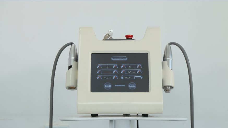 ShadowLi5's tweet image. Microneedle Fractional RF Skin Tightening Machine
Stationary or Portable for choice 
Contact me to get it at factory price WhatsApp+8613201820603
--------
#wrinkles #skinwhitening #tenderskin #tightenskin #agespotremoval#antiaging #stains #wrinkleremoval #beauty #laser #pigment