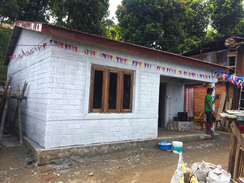 BuildupNepal's tweet photo. लम्जुंगमा २५ नयाँ सी एस इ बी घरहरुको निर्माण !
We are happy to support #RuralEntrepreneur Anil Ranabhat, who in less than a year has built 25 safe, new homes in Lamjung, using #InterlockingBricks!!
#PowerOfRuralEntrepreneurship #SafeNewHomes #Sustainable https://t.co/7lgi6EGC6l