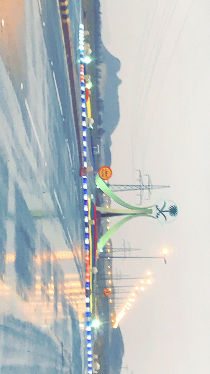 هكذا بدت موقق مع نزول المطر
#محافظة_موقق 
#حائل