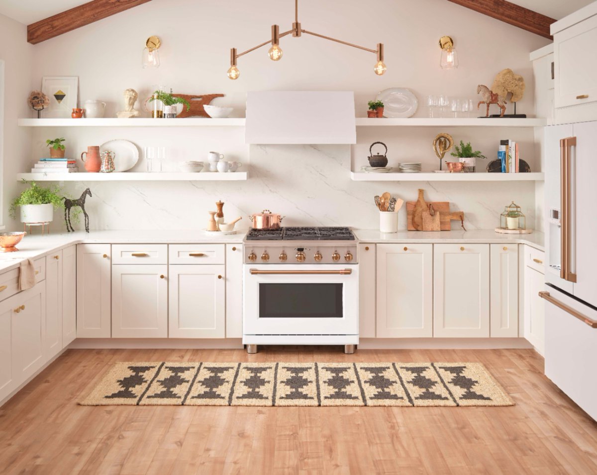 paulabendfeldt's tweet image. The Café Matte Collection at @BestBuy is not only beautiful (loving the matte finishes!!) but it also lets you customize your appliances to achieve a dream kitchen that reflects your unique personality! Learn more: bit.ly/2QeuwVI #AD @CafeAppliances #distinctbydesign